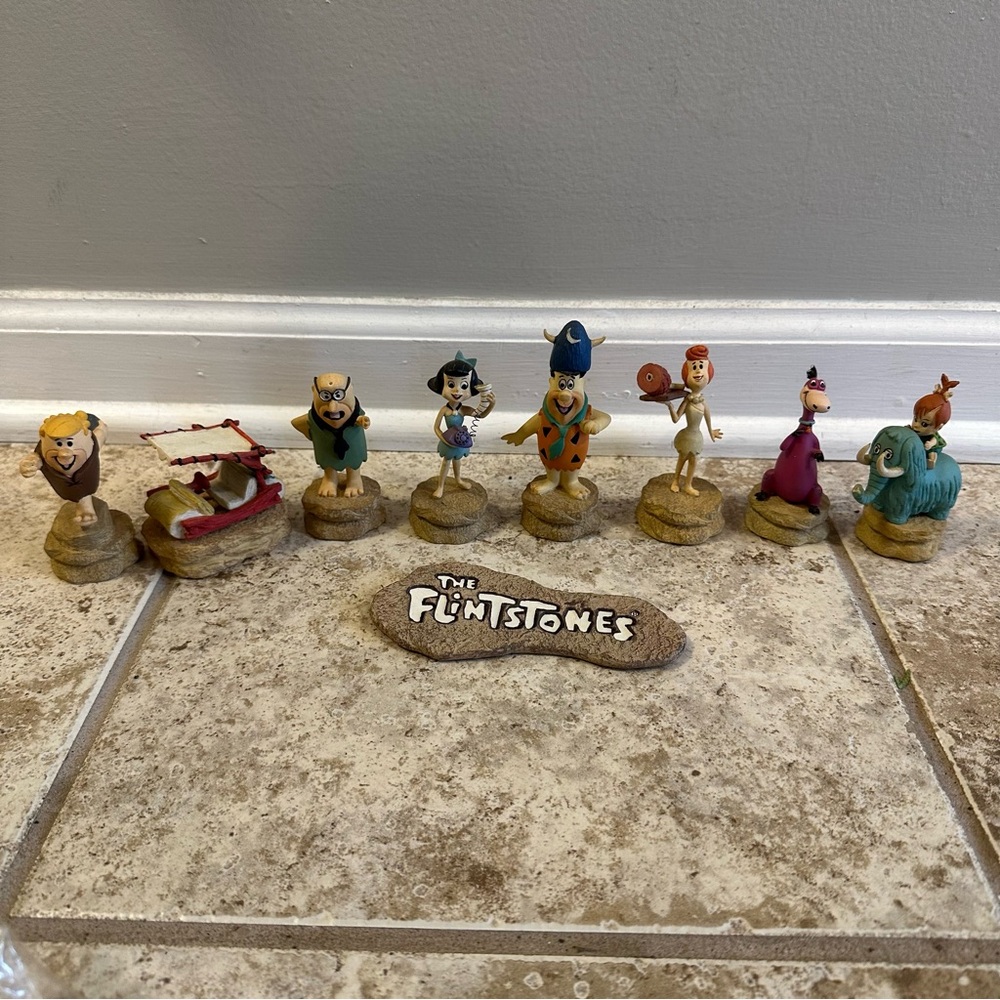 Vintage 1994 Hanna-Barbera The Flintstones Figurine Set - Fred, Barney, Wilma